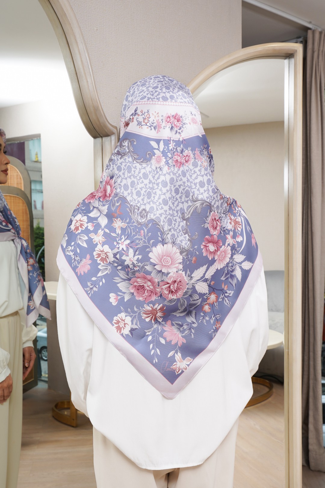 SQUARE EYANA PRINTED