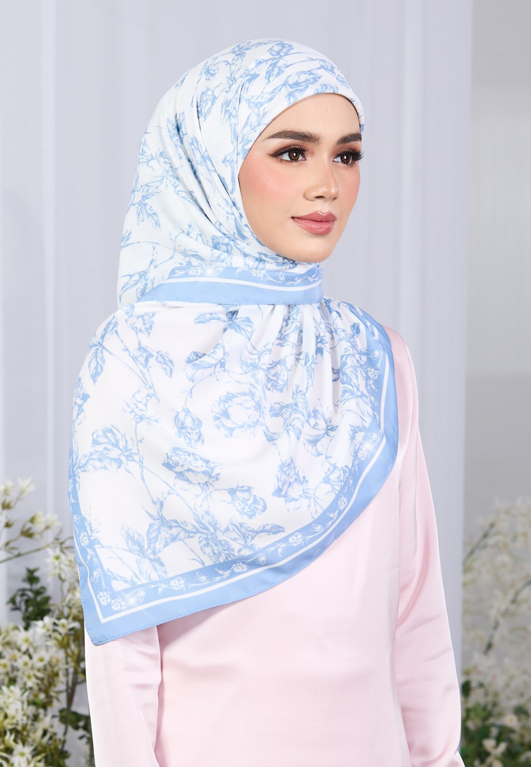 SQ NISREEN TWILL PTD DIAMOND