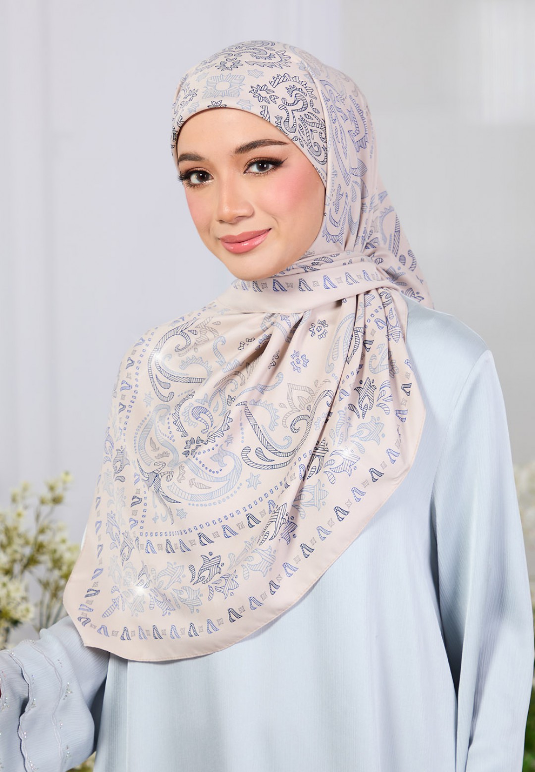SQ LOANA TWILL PRINTED DIAMOND