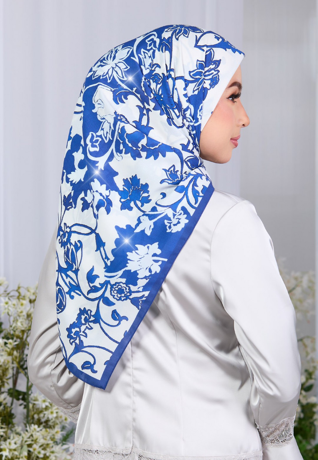 SQ FLORESSA PRINTED DIAMOND