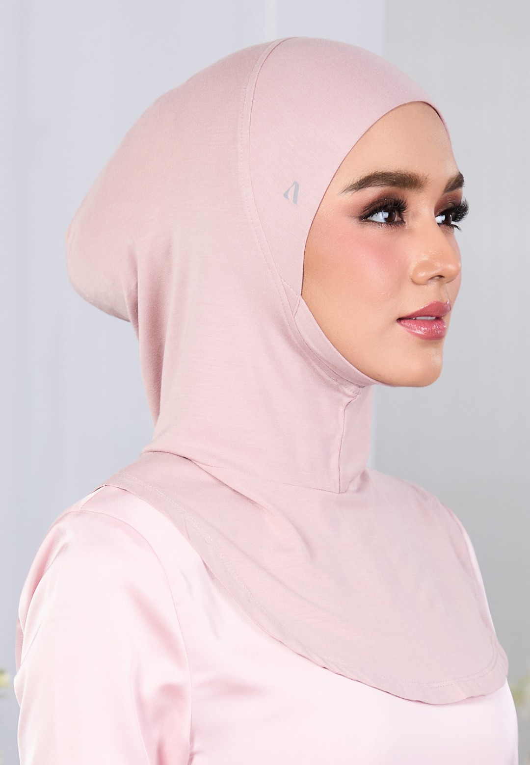 FULL STYLE INNER NECK 79 (VOL III)
