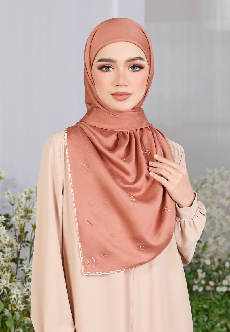 SQ ESME VOILE PLAIN EMBROIDERY