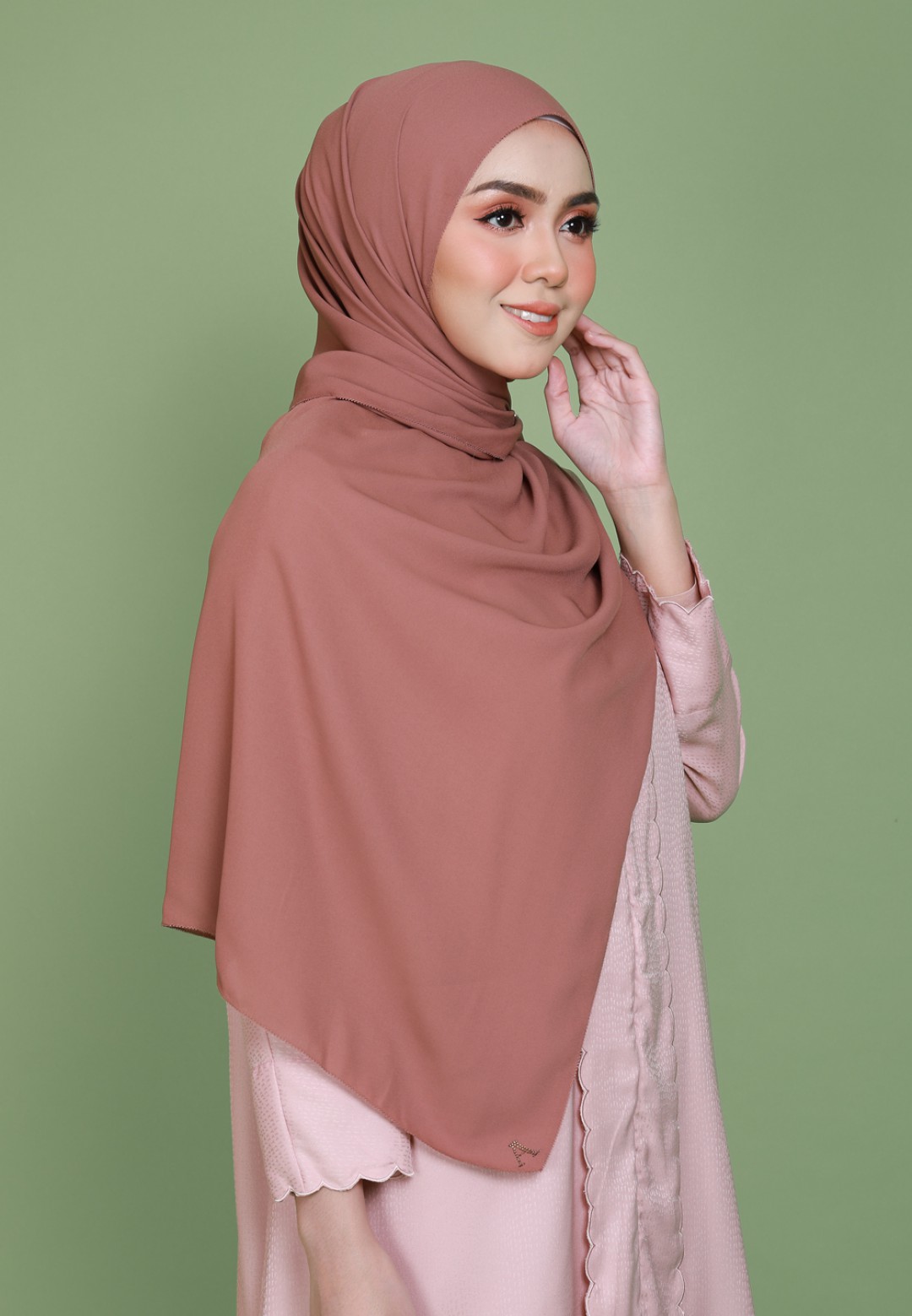 SHAWL PARFAITE EYELASH PLAIN 178