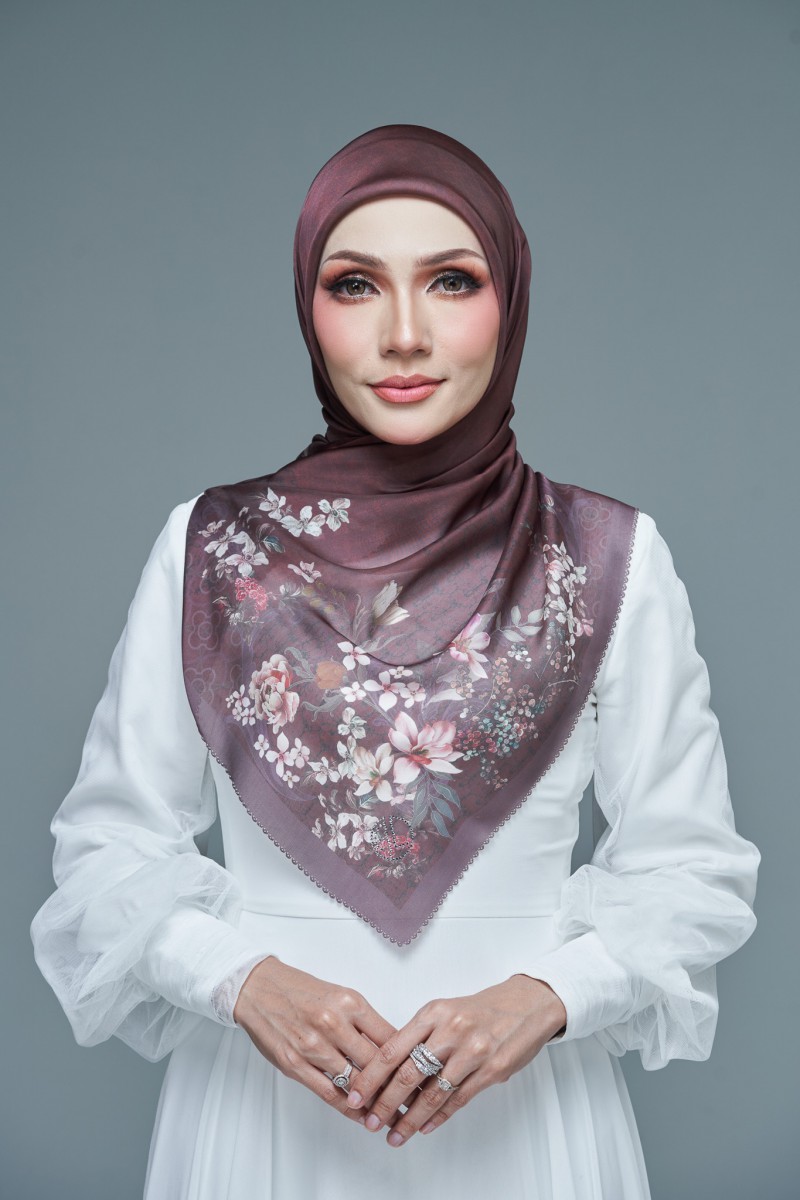 SQ ZEINA VOILE LASERCUT