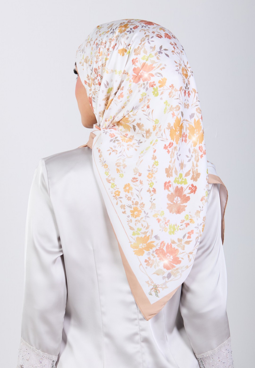 SQ PETITE PETALS PRINTED DIAMOND