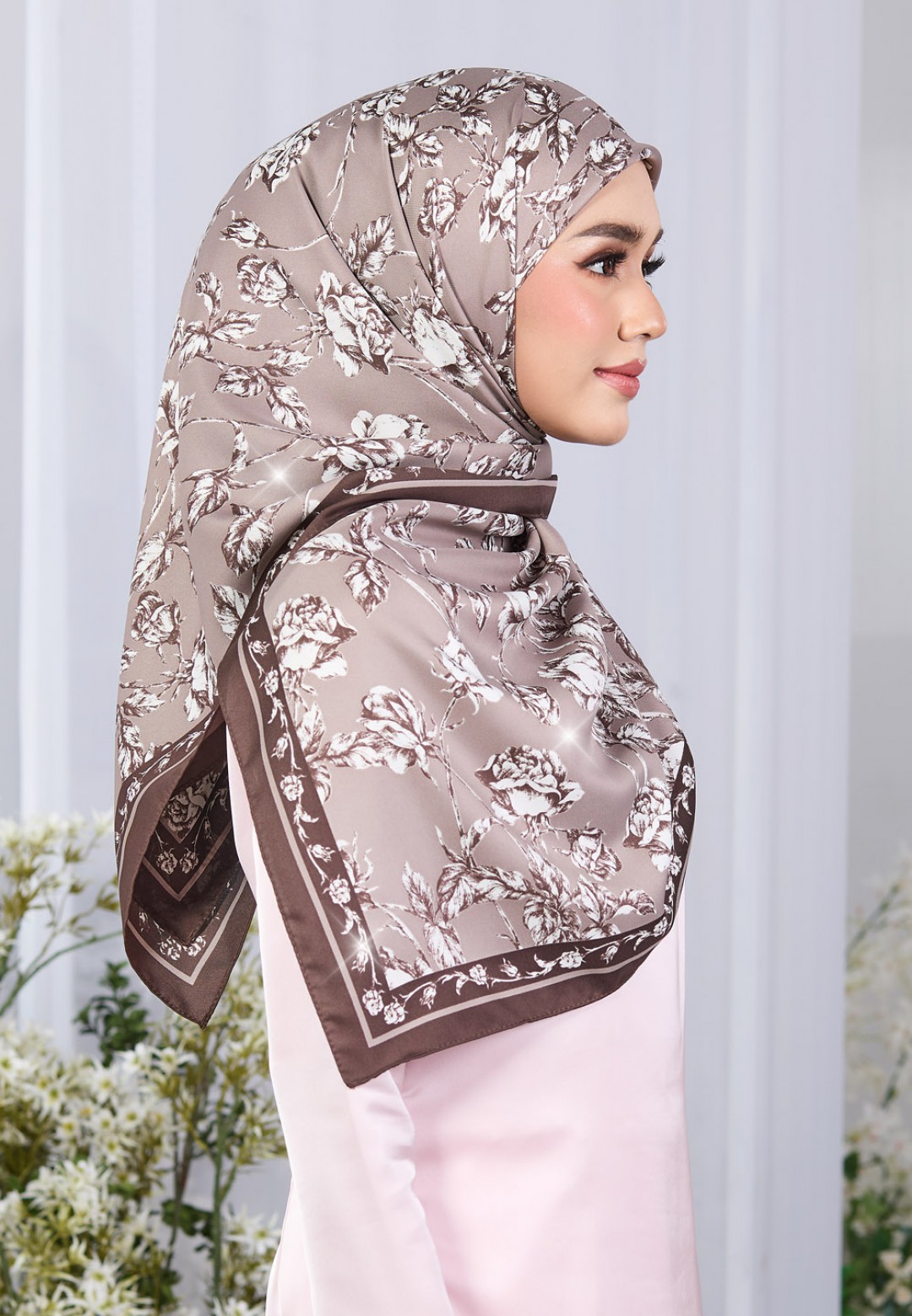 SQ NISREEN TWILL PTD DIAMOND
