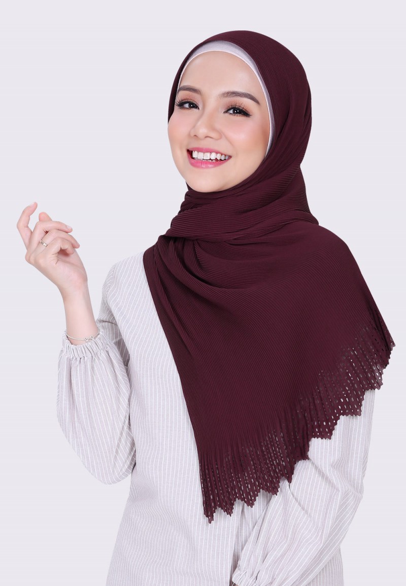 SHAWL LASERCUT PRETTY PLEATS 209