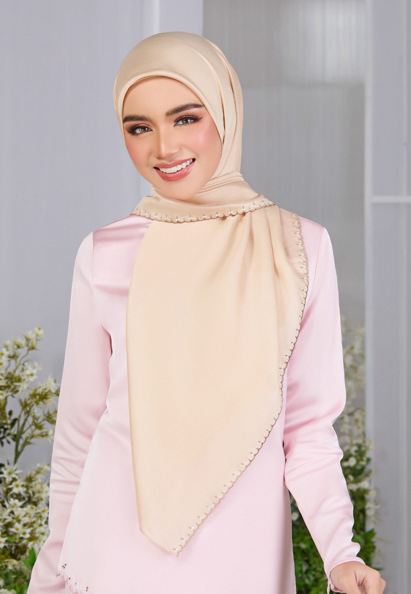 SQ POINTILLE PLAIN EMBROIDERY