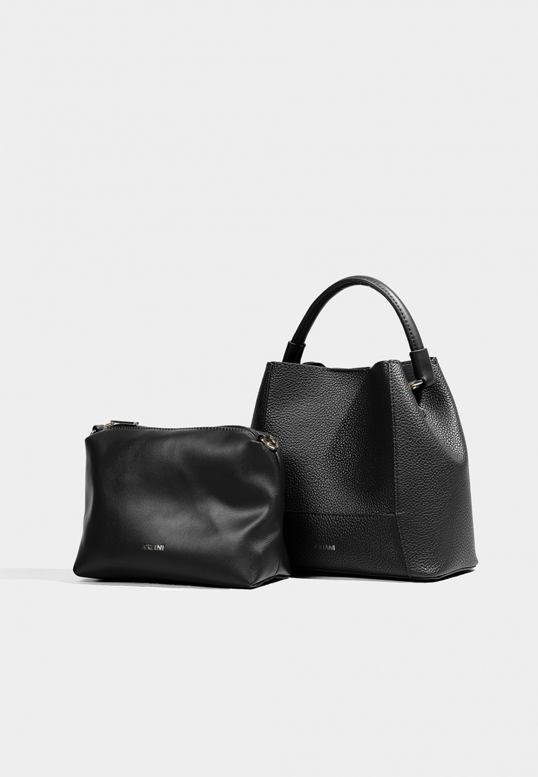 DAKOTA BUCKET BAG