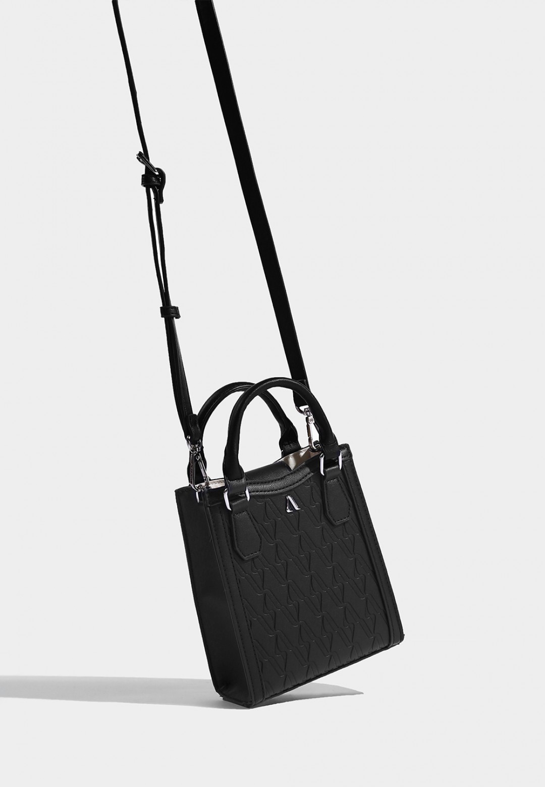 ICONIC MONO CROSSBODY