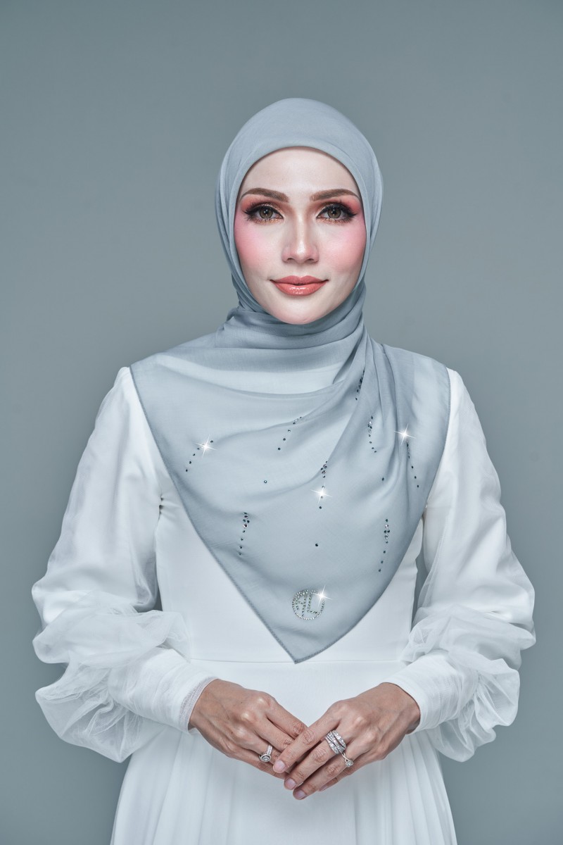SQ MAIRA VOILE PLAIN DIAMOND