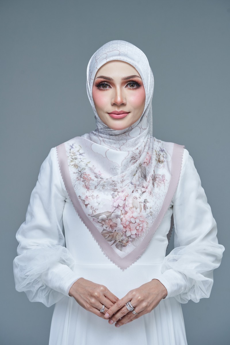 SQ CHADIA VOILE LASERCUT