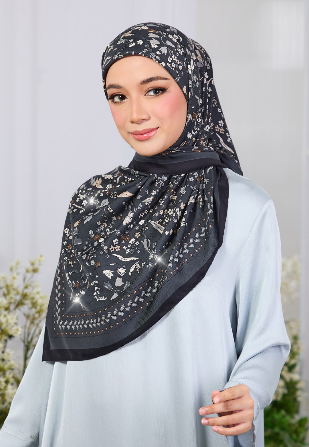 SQ RANYA TWILL PRINTED DIAMOND