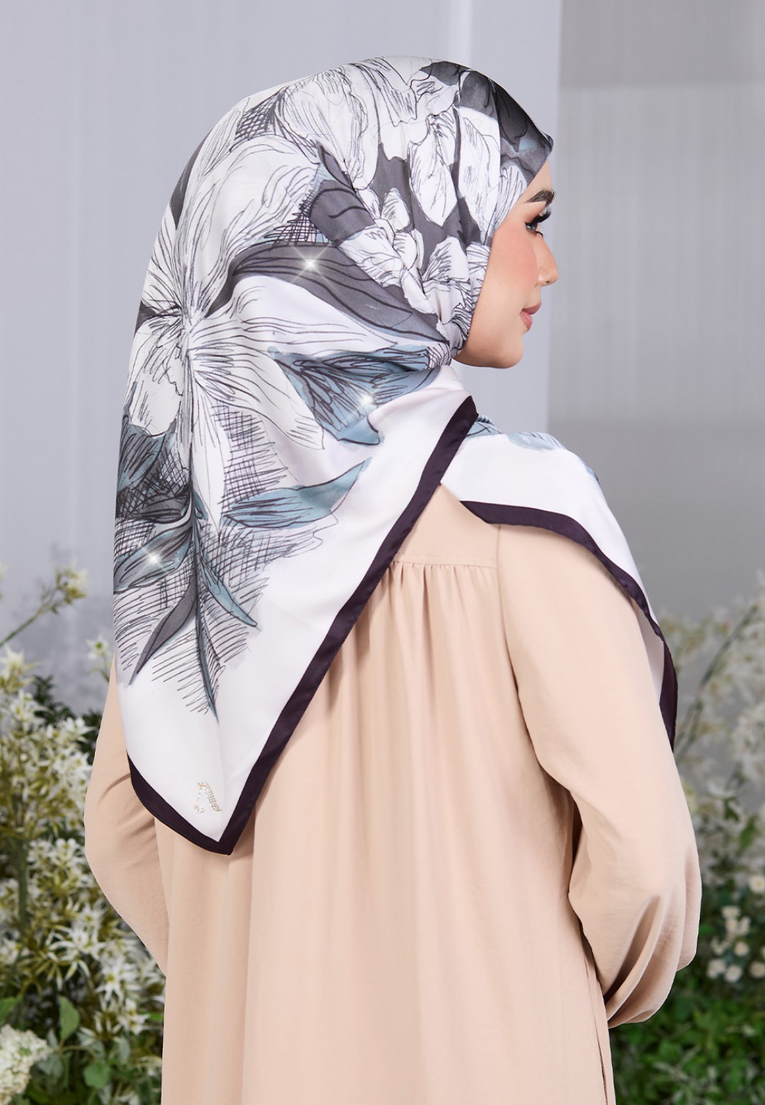 SQ LILIORA GRACE PRINTED DIAMOND