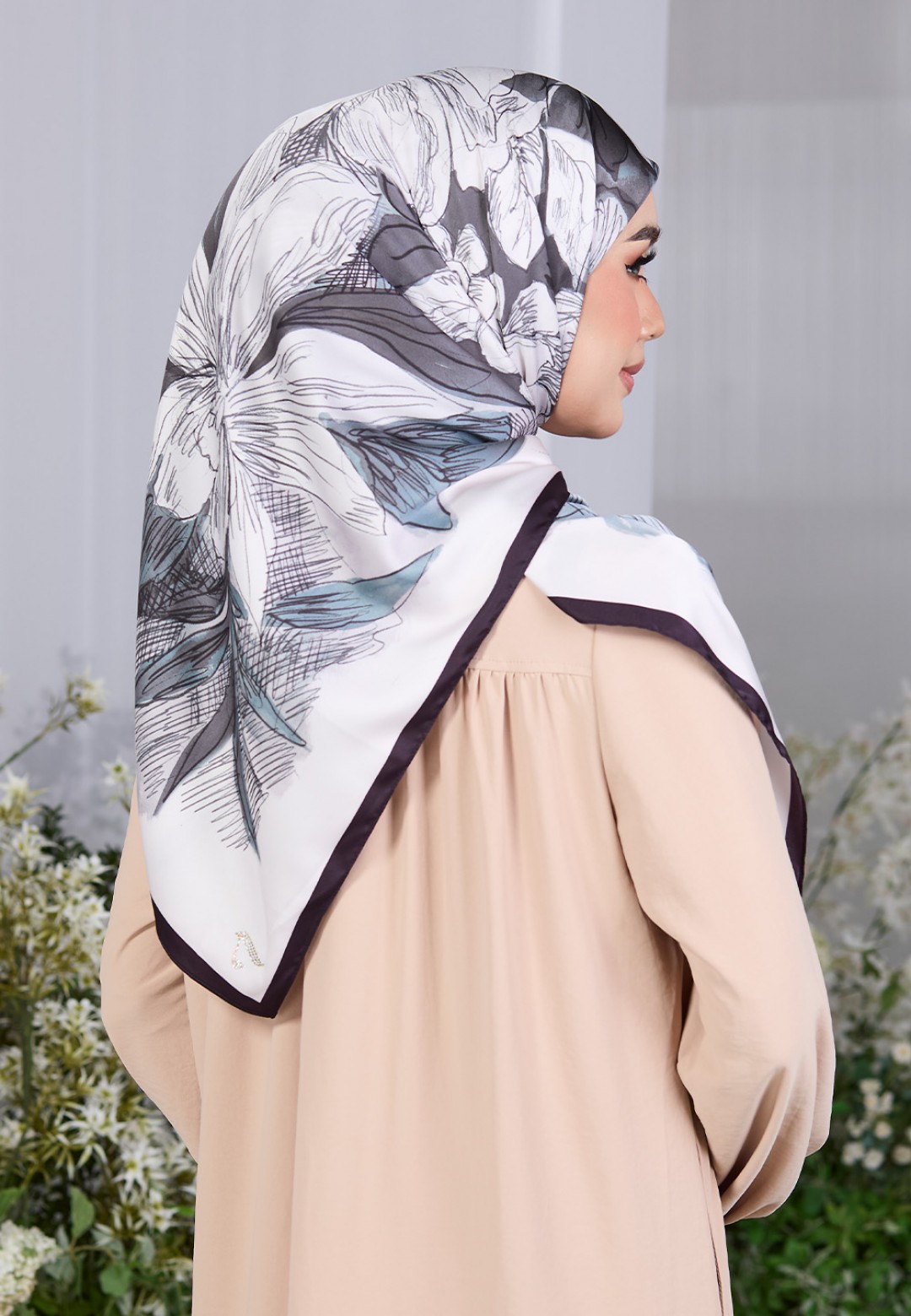 SQ LILIORA GRACE PRINTED