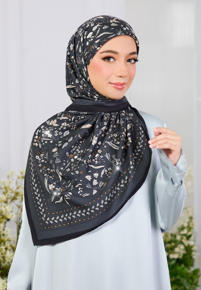 SQ RANYA TWILL PRINTED DIAMOND