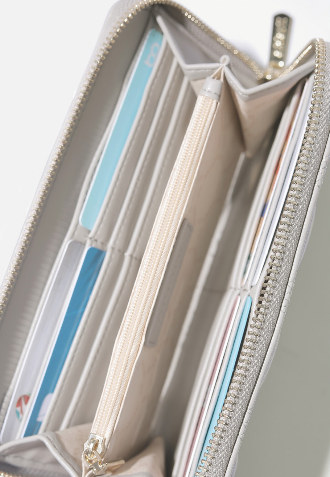 ICONIC LONG WALLET