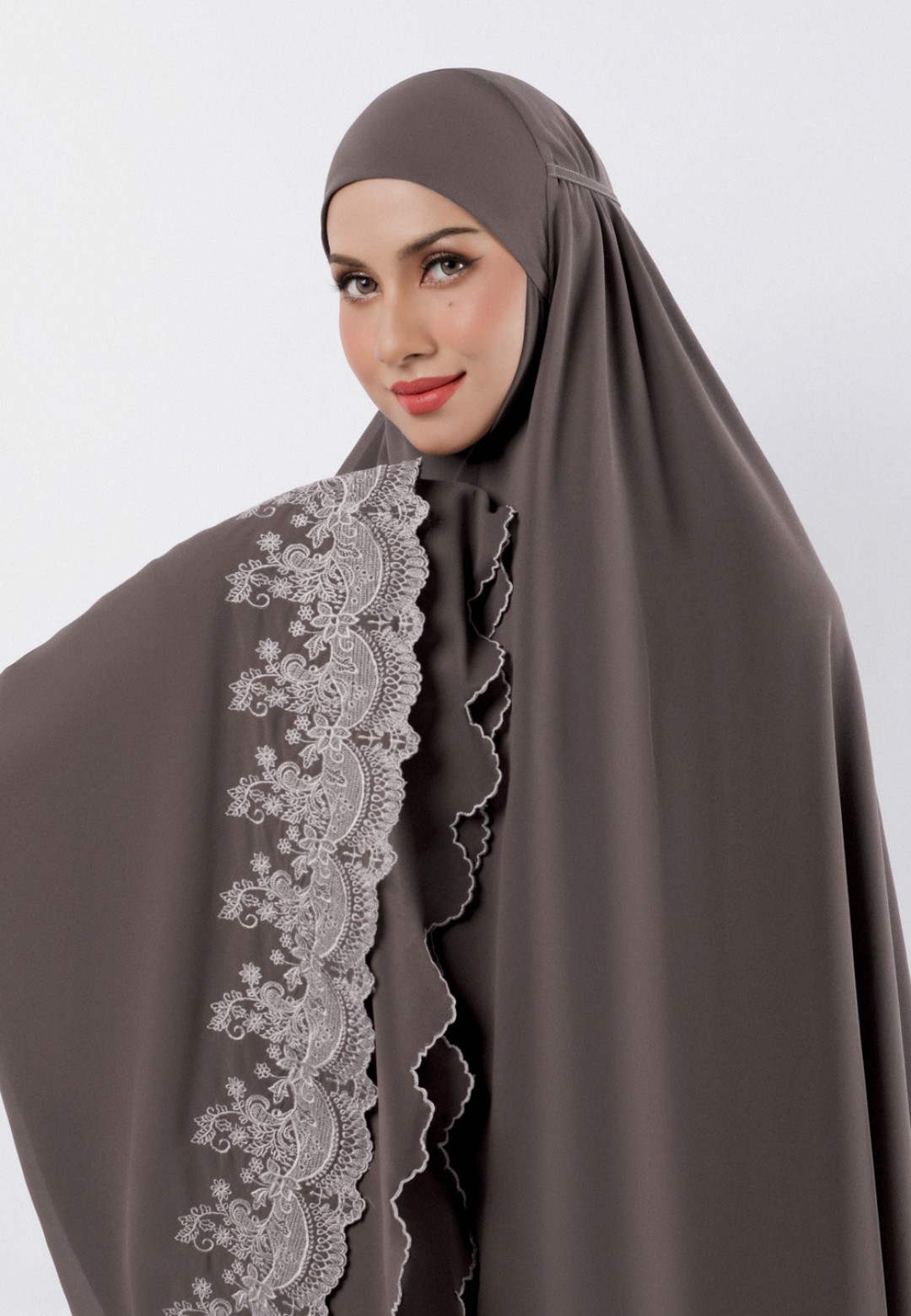 TELEKUNG INAYA PLAIN EMBRODIERY