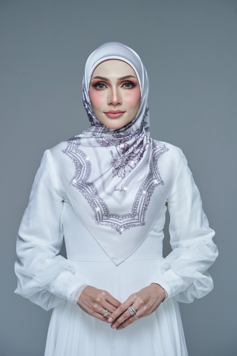 SQUARE ENDLESS BEAU PRINTED DIAMOND