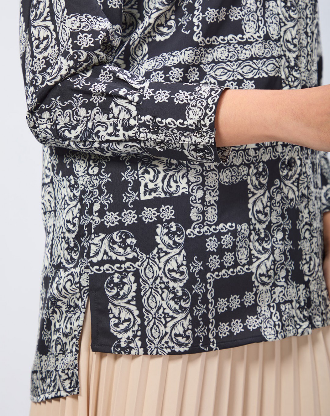 COLLINS BLOUSE