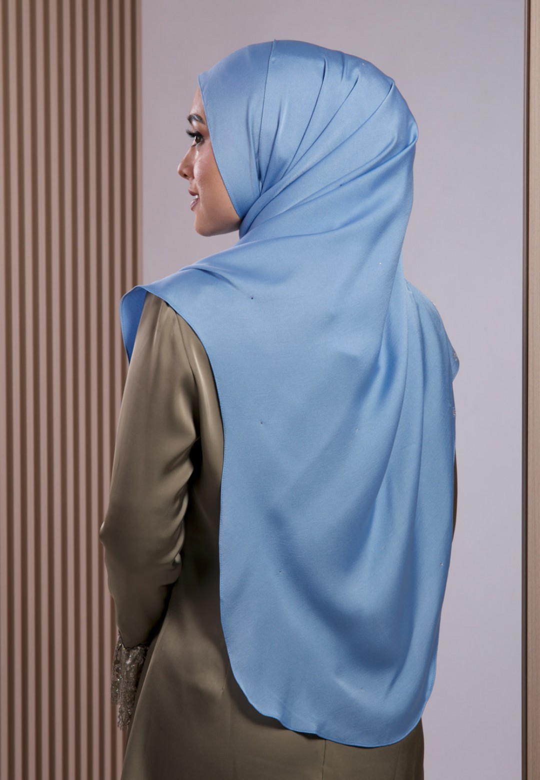 INSTANT AGNES PLAIN DIAMOND