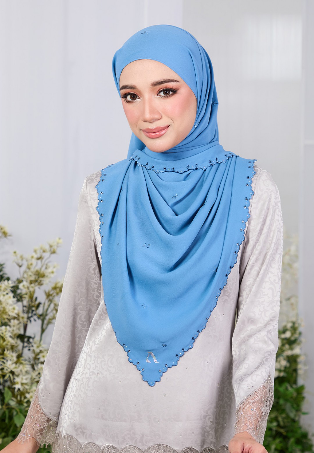 SHAWL ZARRA PLAIN EMBROIDERY