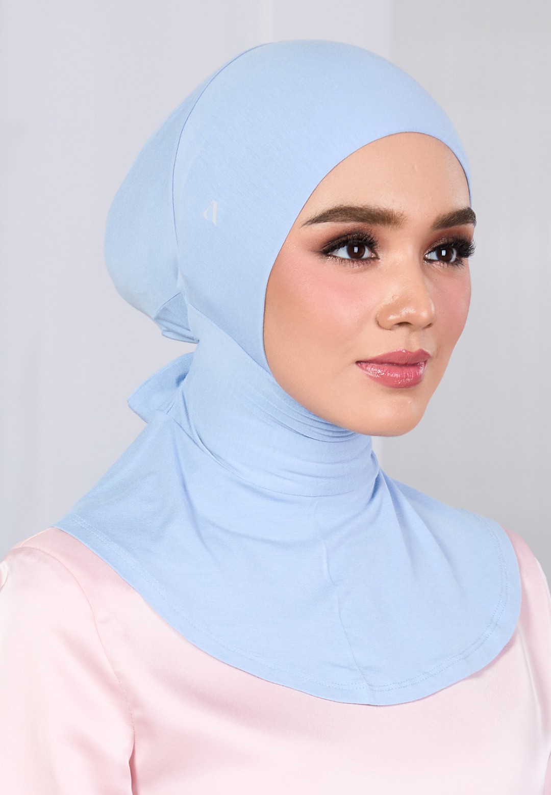 FITTED NECK TIE BACK INNER 79 (VOL III)