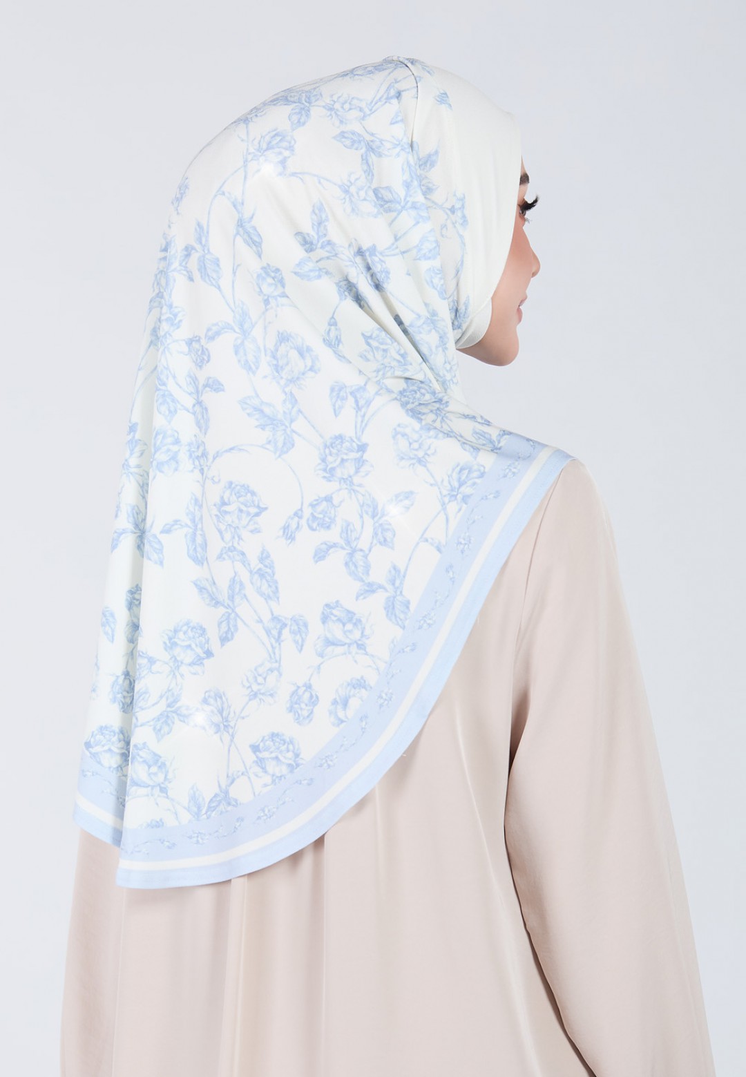 TIARA NISREEN STD S/A DIAMOND