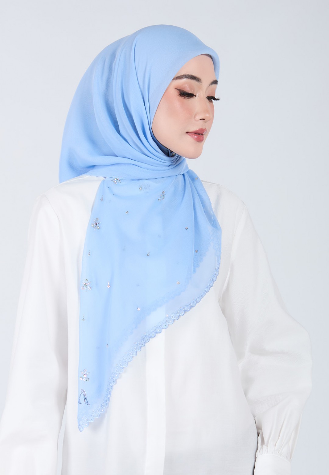 SQ ARIA GLEAM VOILE EMBROIDERY DIAMOND