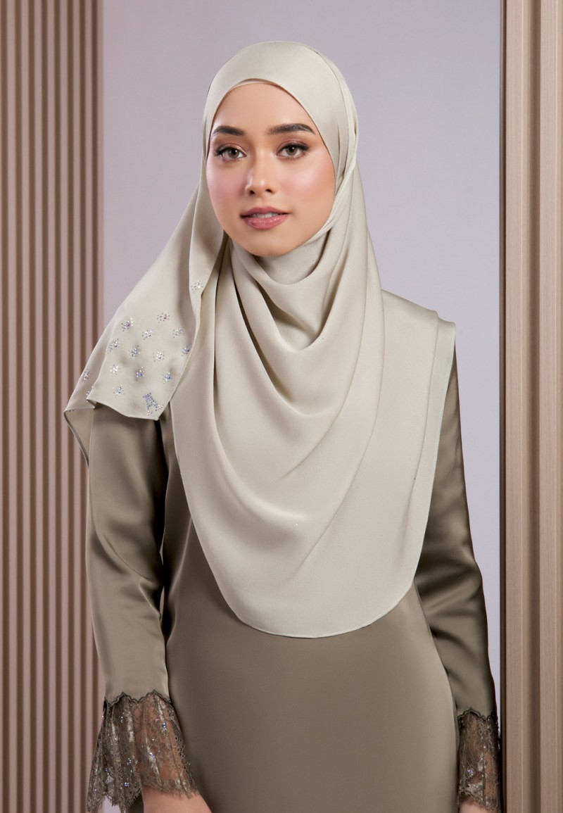 INSTANT AGNES PLAIN DIAMOND