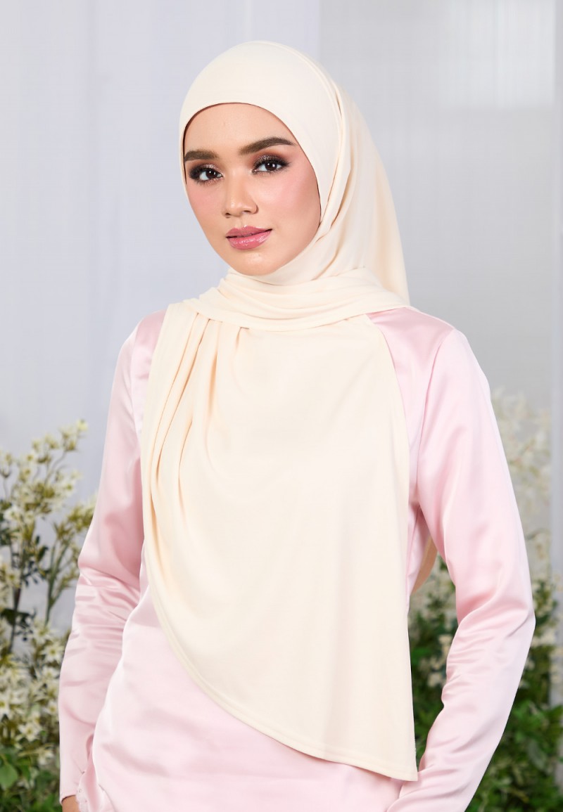 INSTANT TANYA SLIT PLAIN