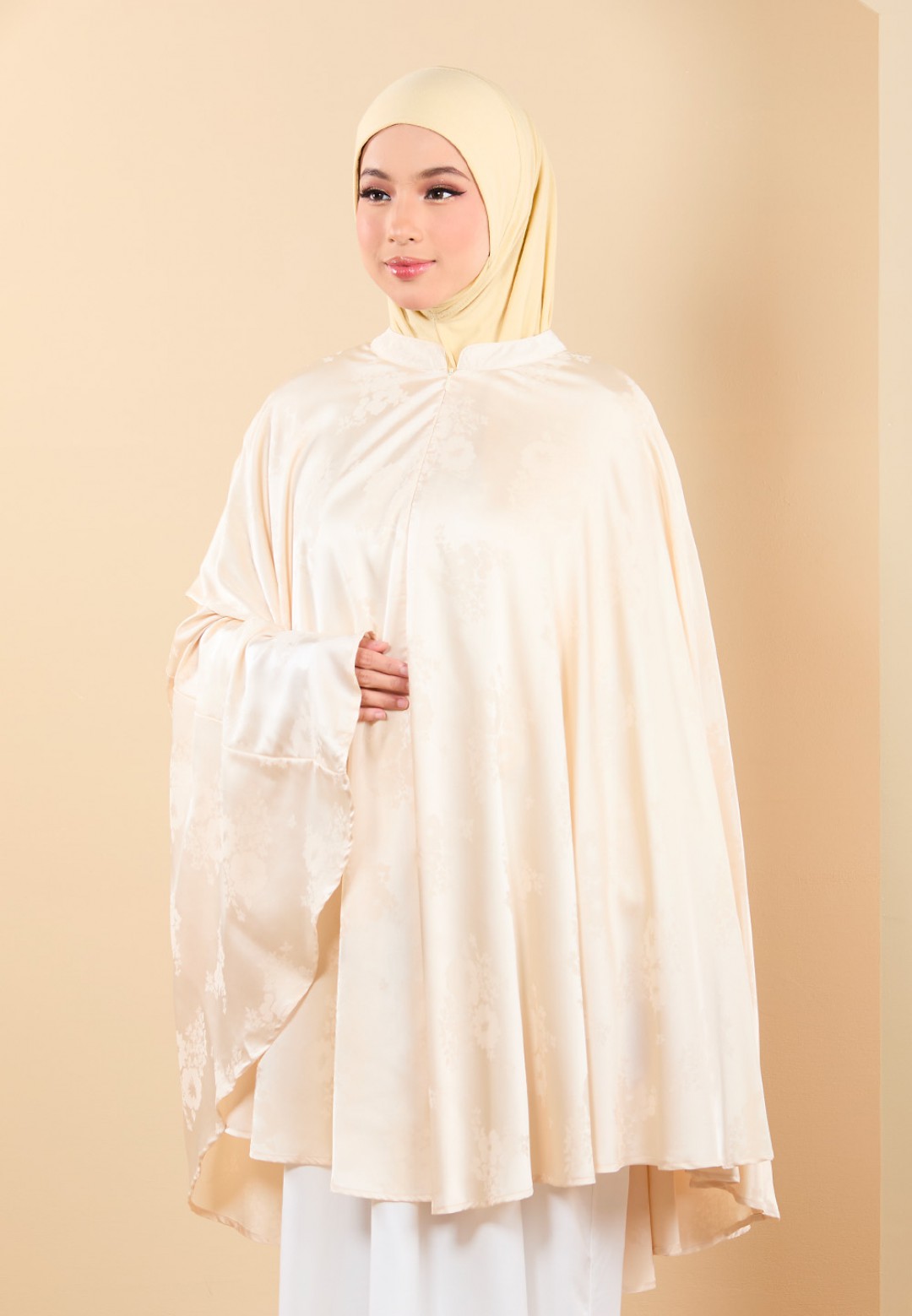 DAFINA TRAVEL PRAYERCAPE SET