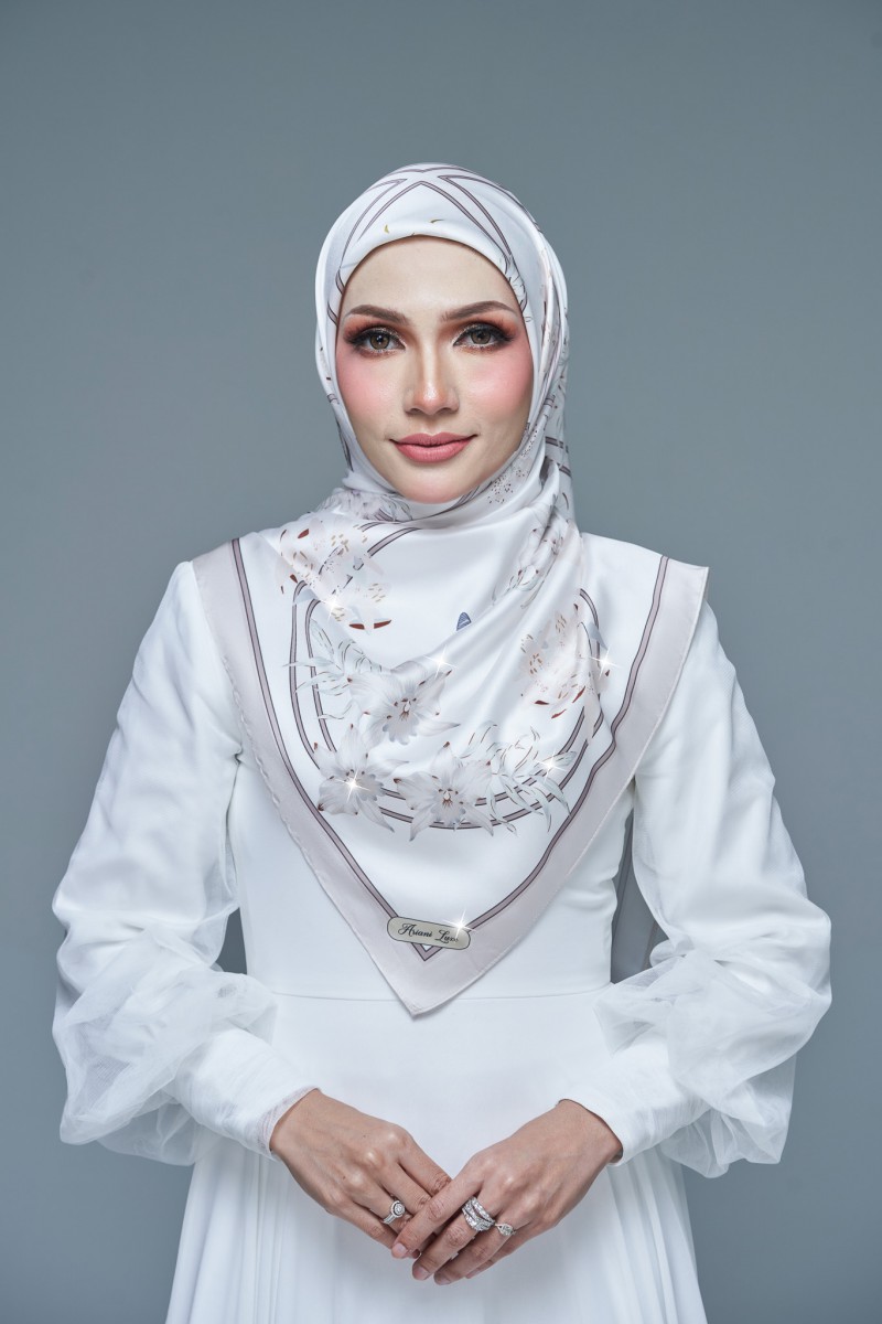 SQUARE SILVIA PRINTED DIAMOND 279