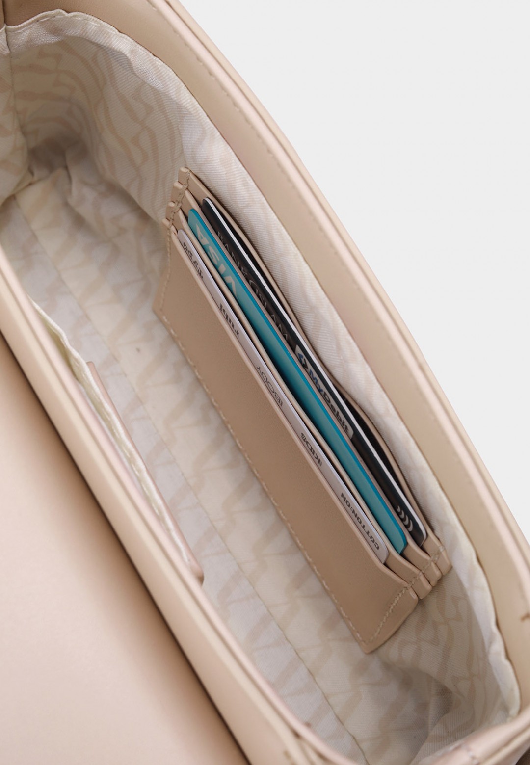 TWISTED TOP HANDLE BAG