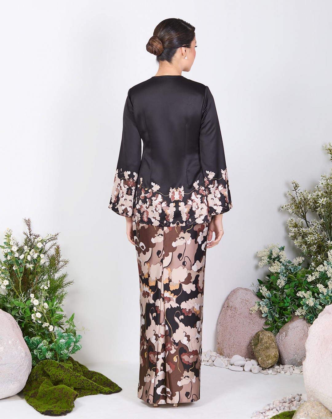DAENA BAJU KURUNG