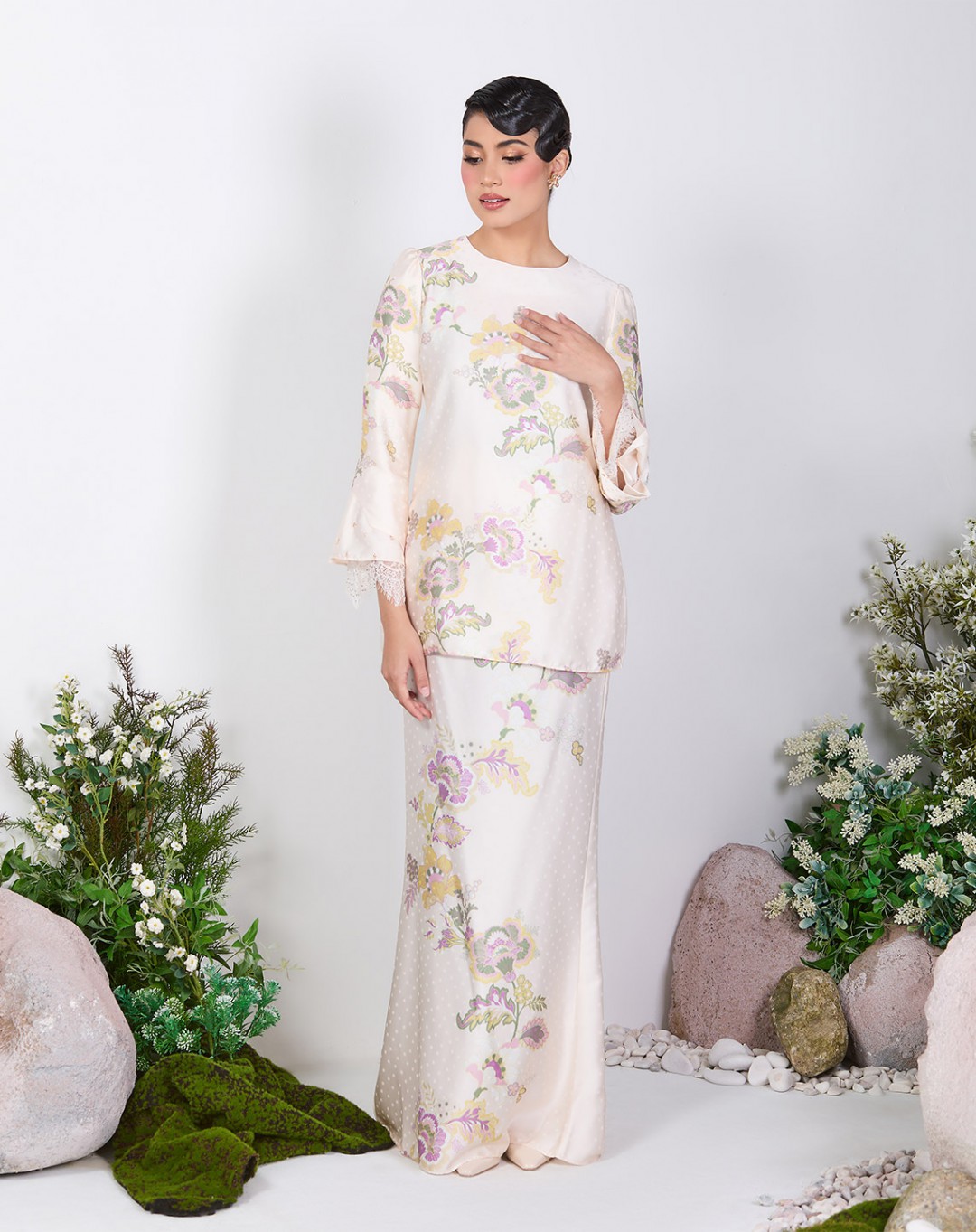 DAIMA BAJU KURUNG