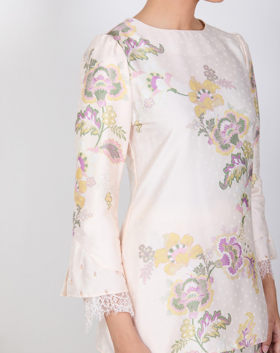 DAIMA BAJU KURUNG
