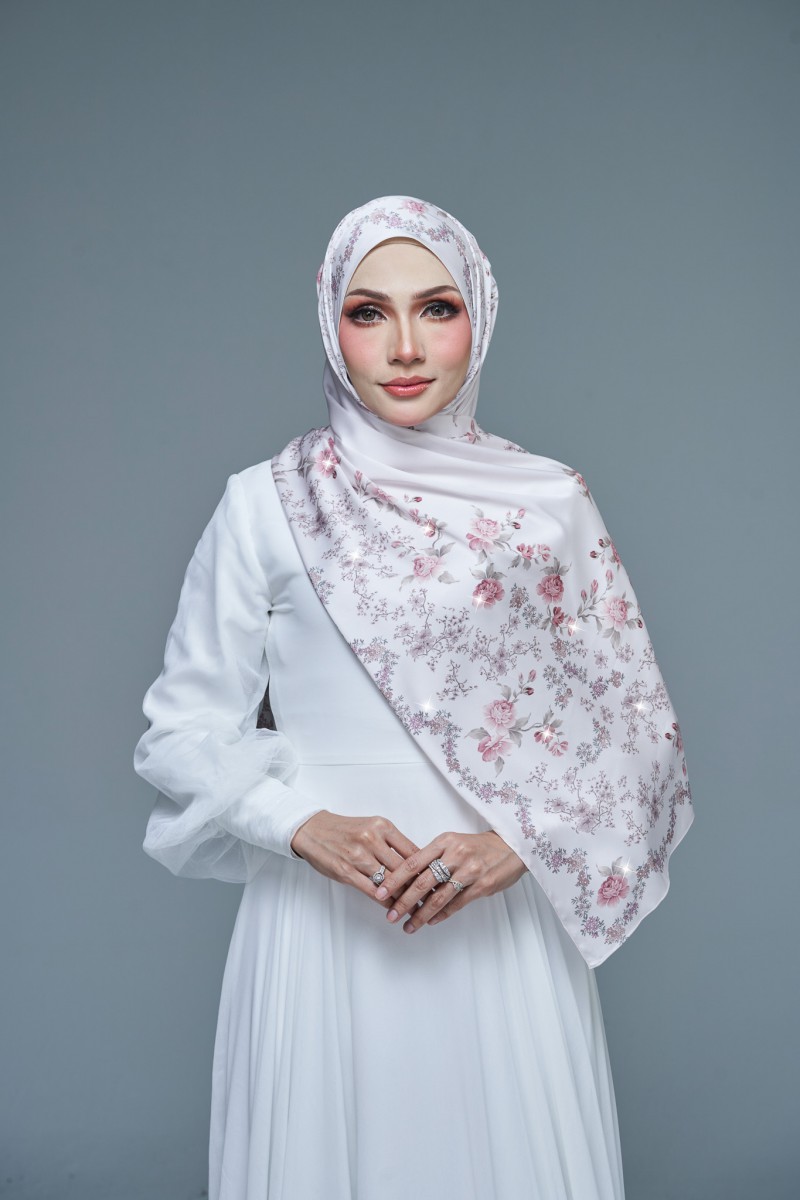 SHAWL PETALS PALS PRINTED DIAMOND