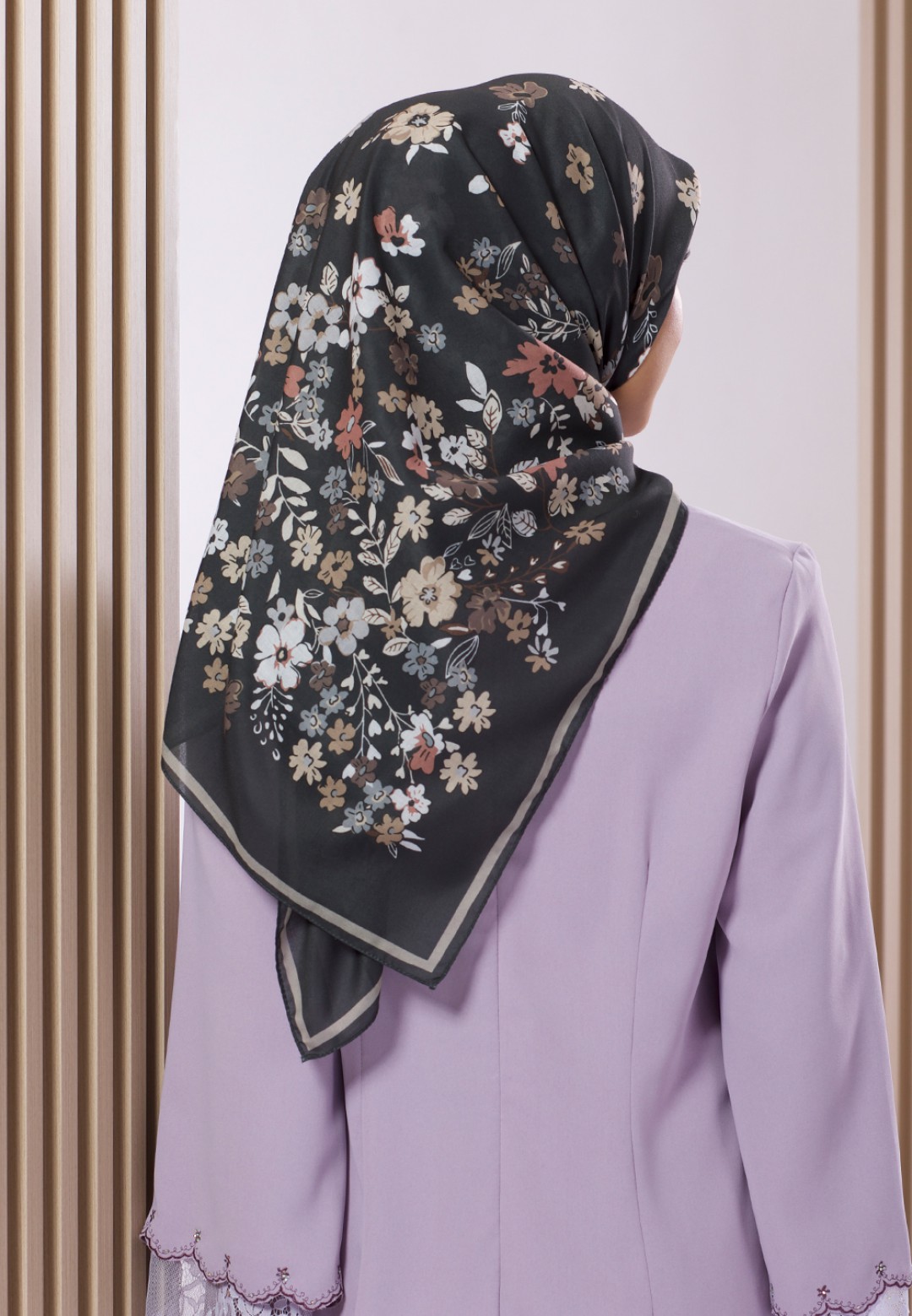 SQUARE TYRA VOILE PTD 119