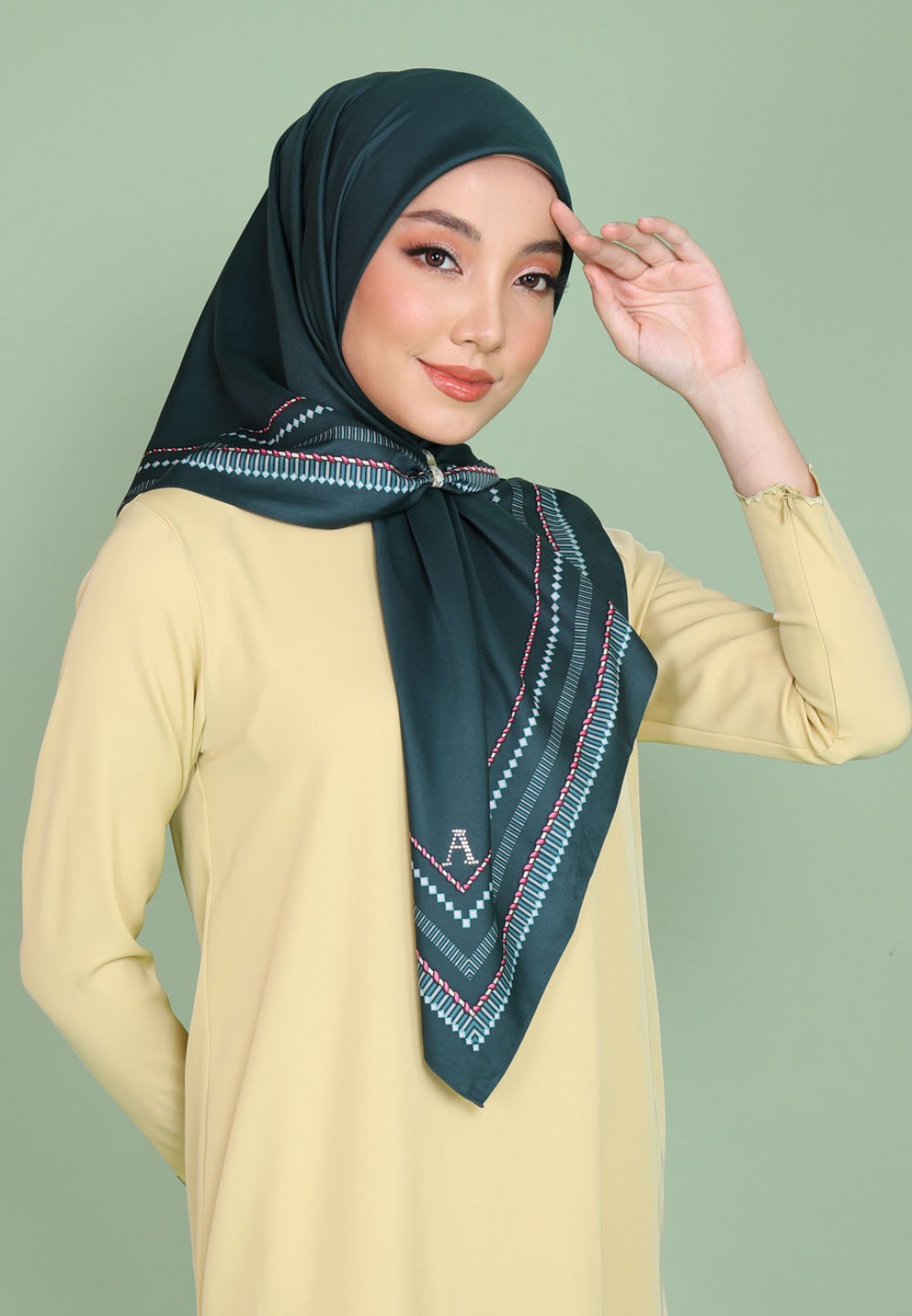 SQ HAZEL TWIST TWILL PTD 190