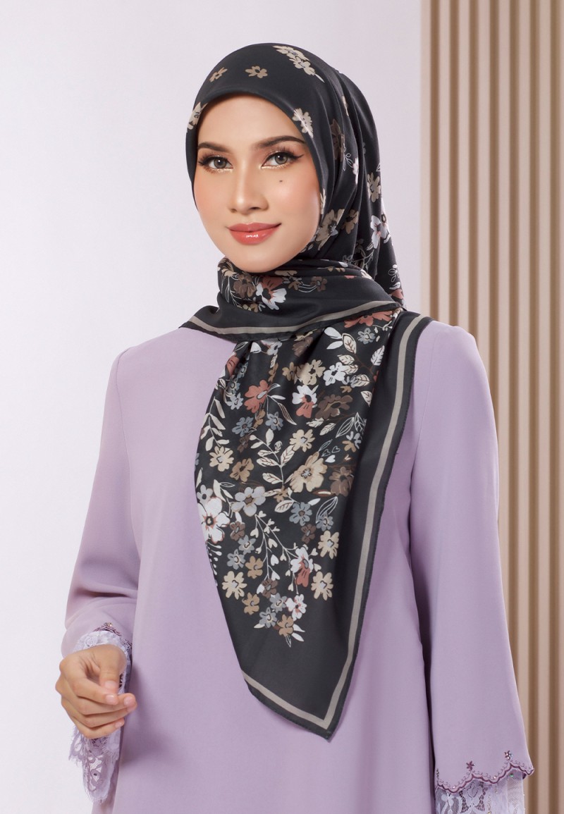 SQUARE TYRA VOILE PTD 119