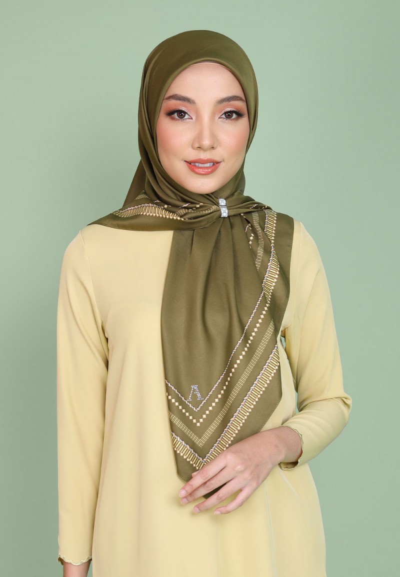 SQ HAZEL TWIST TWILL PTD 190