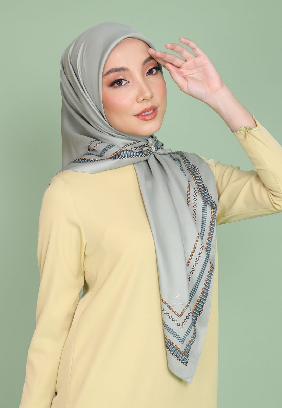 SQ HAZEL TWIST TWILL PTD 190