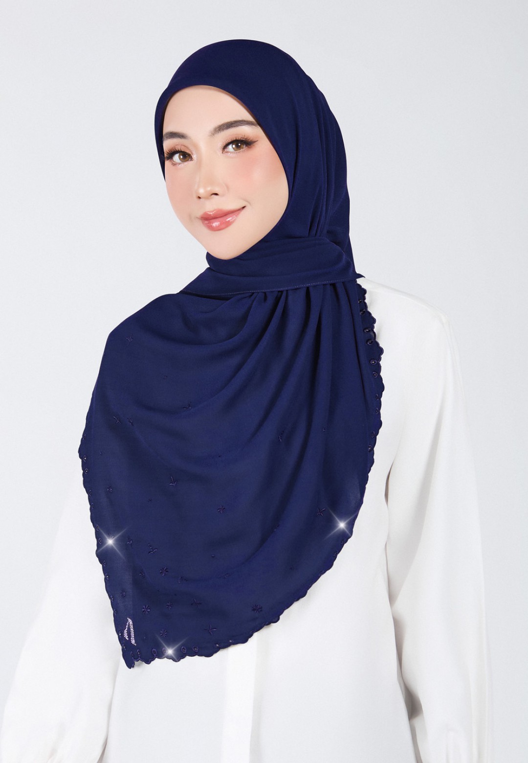 SQ ELYROSE PLAIN EMBROIDERY DIAMOND