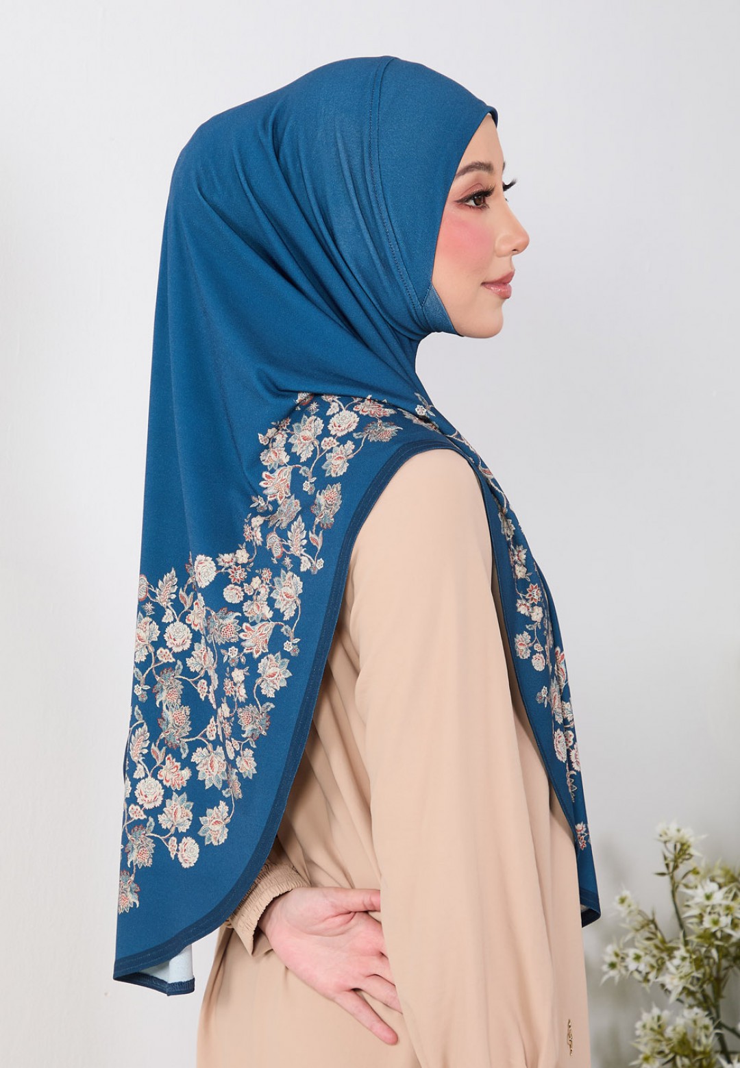 TIARA SARYNA PTD S/A LABUH