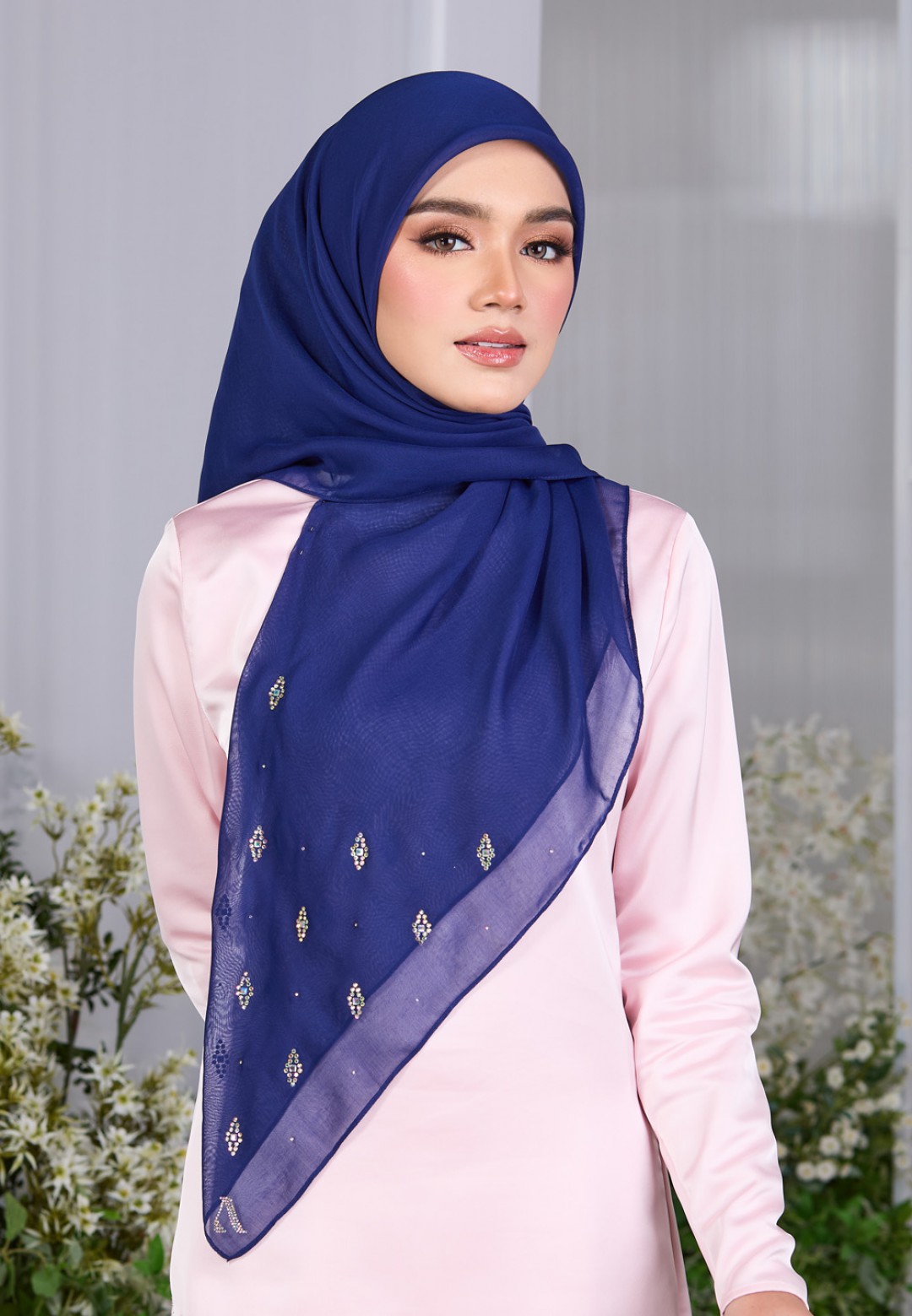 SQ DAZELLE VOILE PLAIN DIAMOND