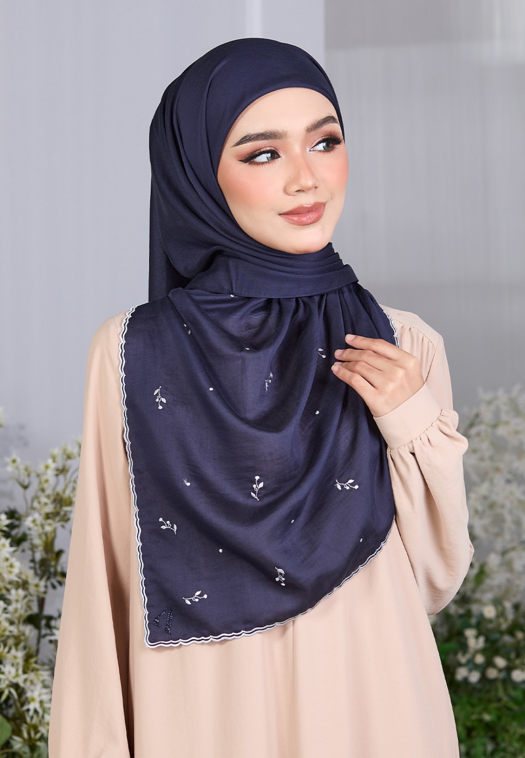 SQ ESME VOILE PLAIN EMBROIDERY