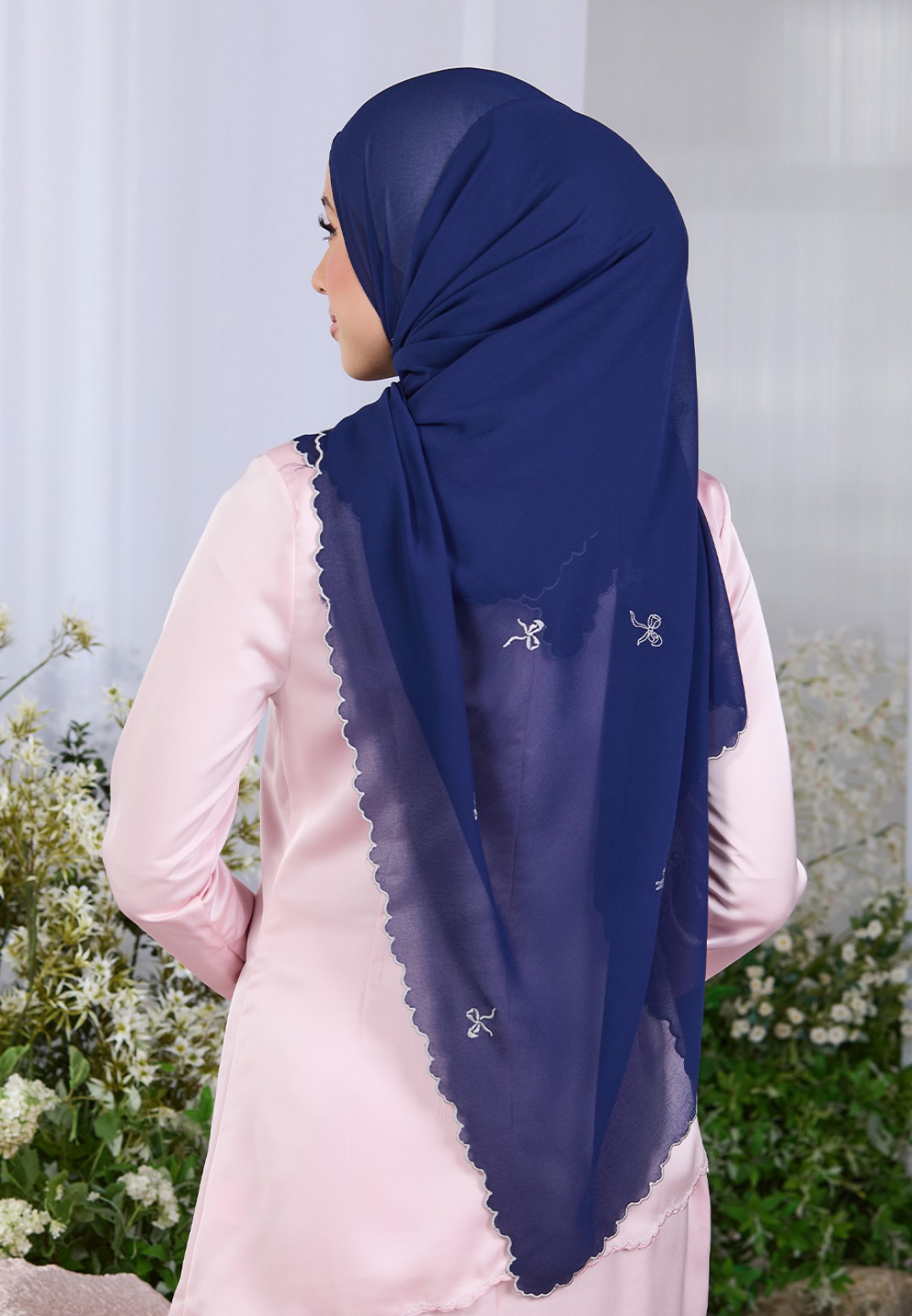 SHAWL ROXY PLAIN EMBROIDERY