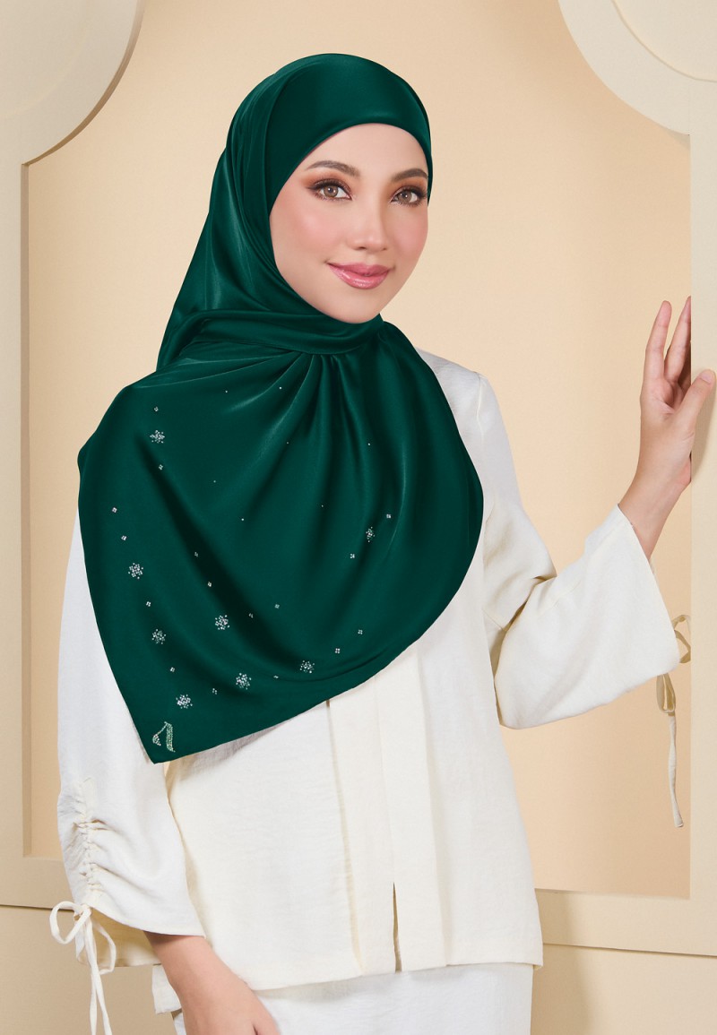 SQ GRACE FAYRA PLAIN DIAMOND