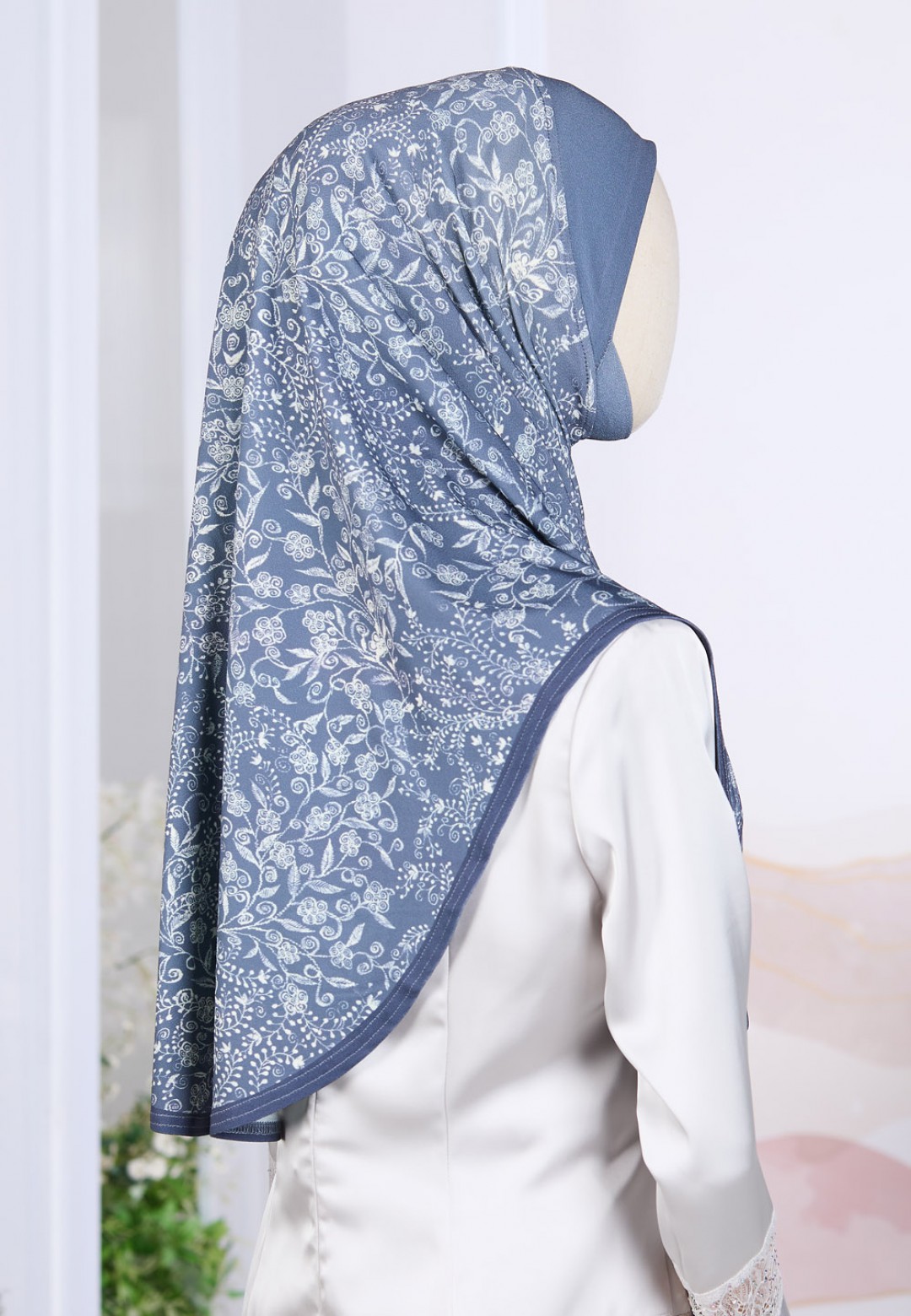 TIARA PETALUNA PTD SOFT AWNING (STD)